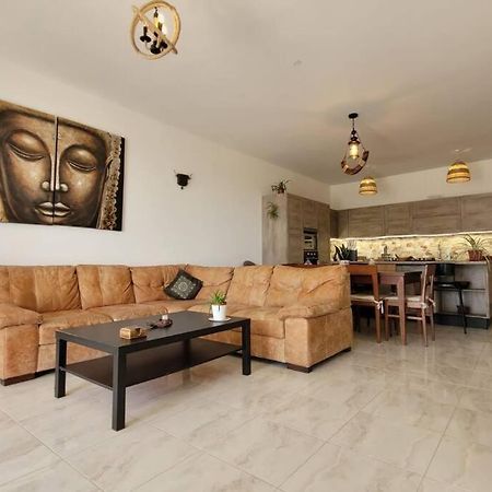 Luxury En-Suite Double. Beach-House With Sea Views Меллиеха Экстерьер фото
